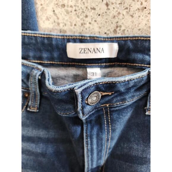 Jeans - Picture 5 of 9